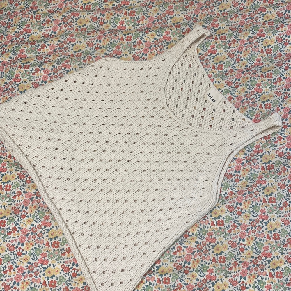 Babaa Sleeveless Sweater